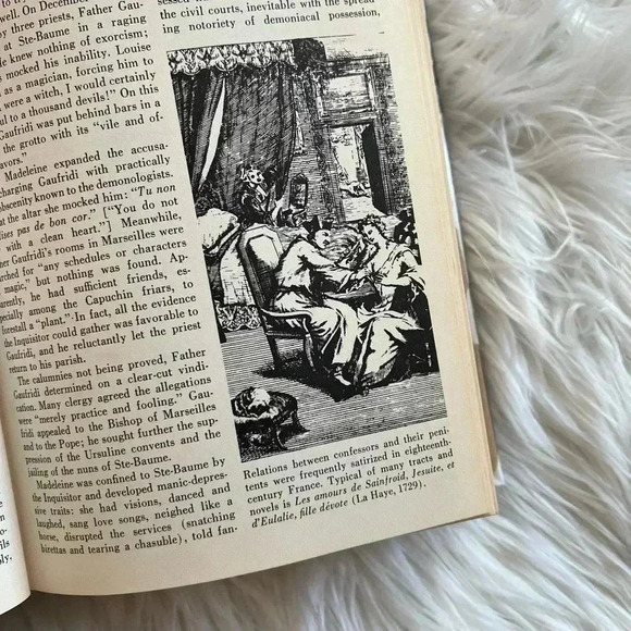 The Encyclopedia Of Witchcraft and Demonology-Vintage Book 1959 By Robbins - Picture 2 of 8